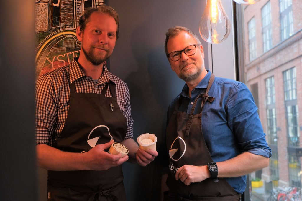 Tim Reidar Stenberg og Sveinung Hansen, Prosten (1) (1) (1)