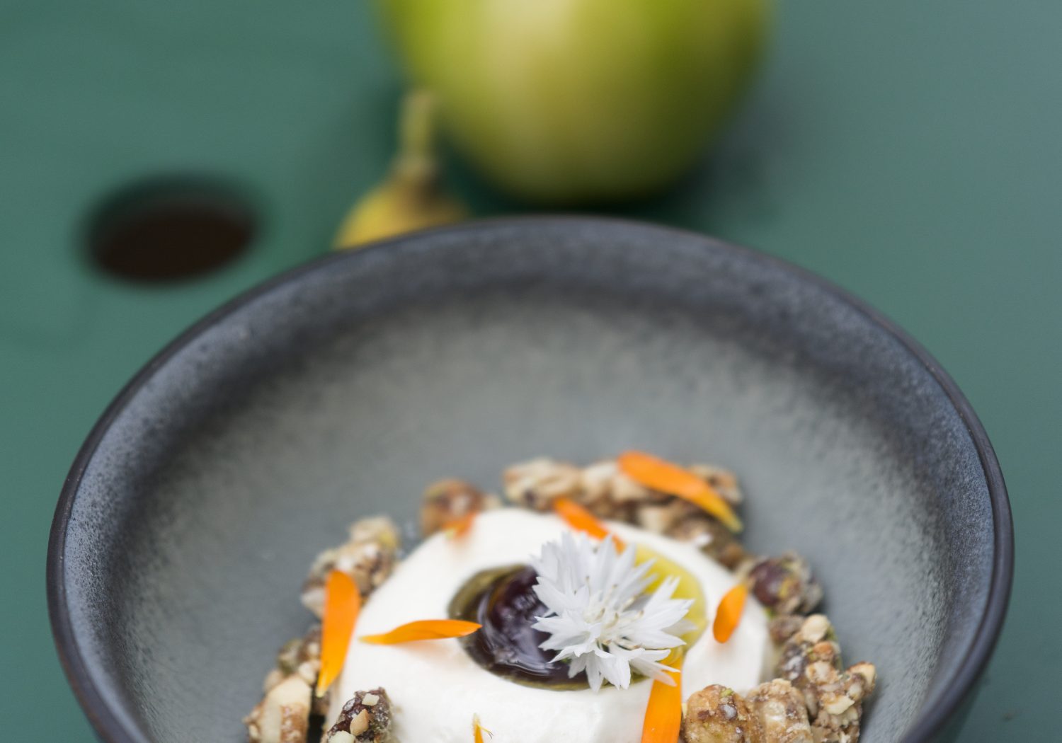 Matrett. Kred. Christian Andre Strand. Bygdø Kongsgård - Helene Austvoll